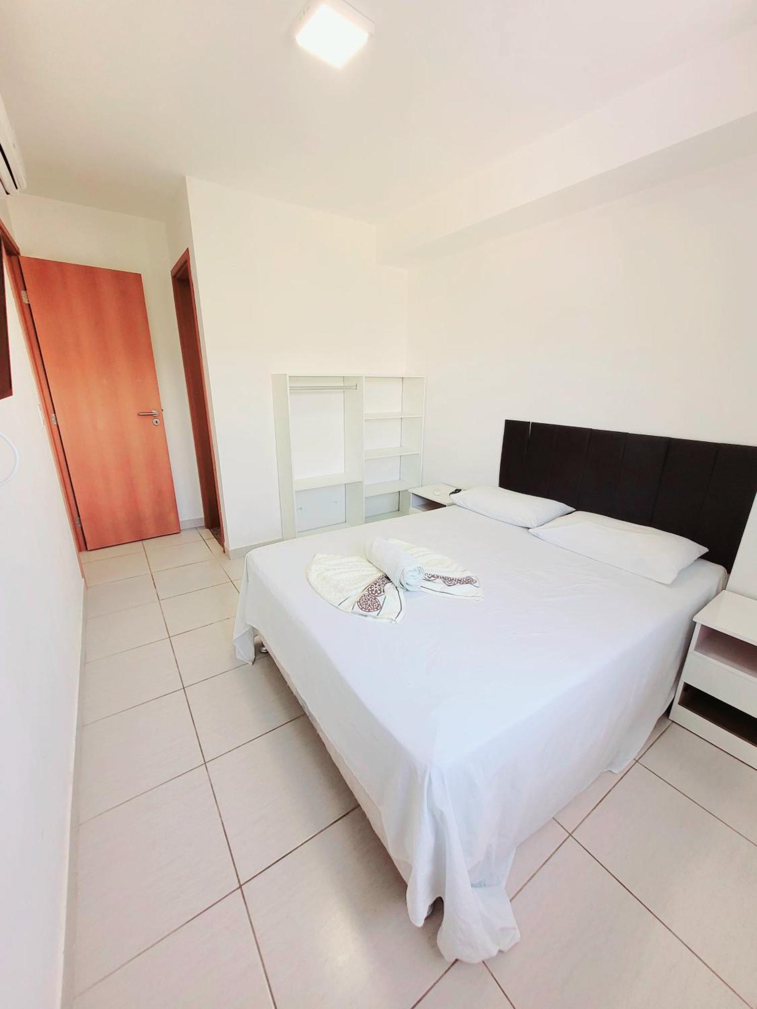 Apartamento Beira-mar - *
